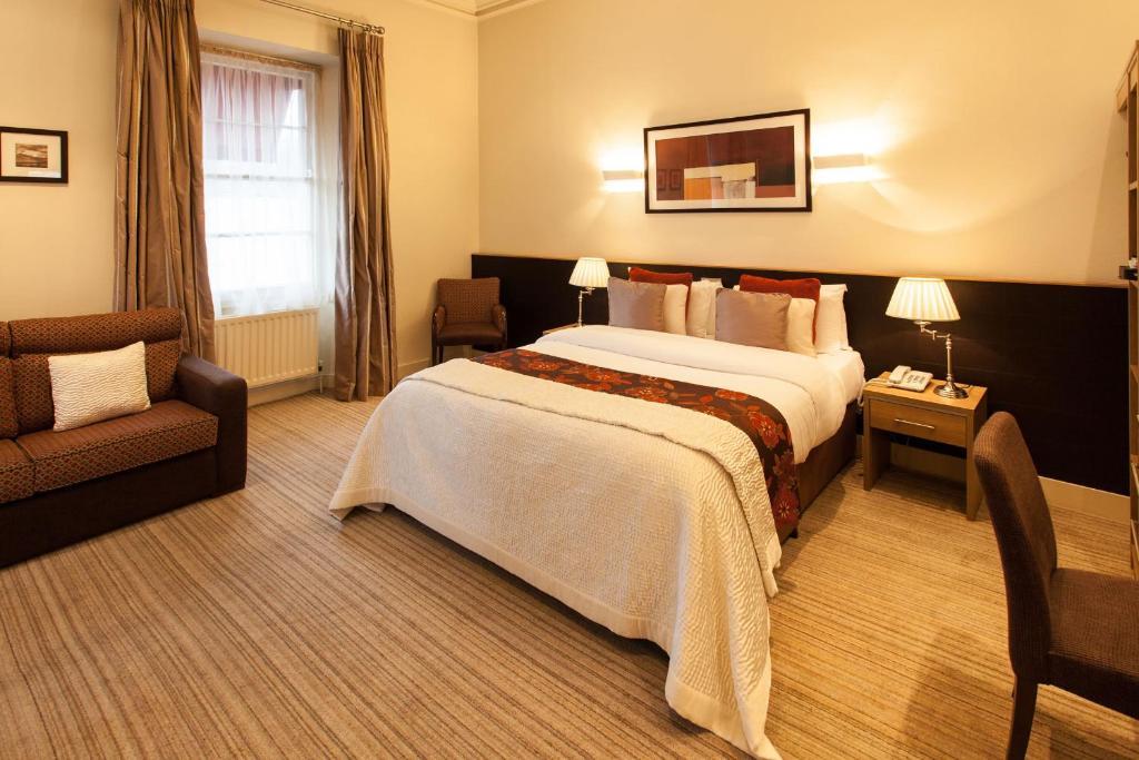 Strangford Arms Hotel Newtownards Eksteriør billede