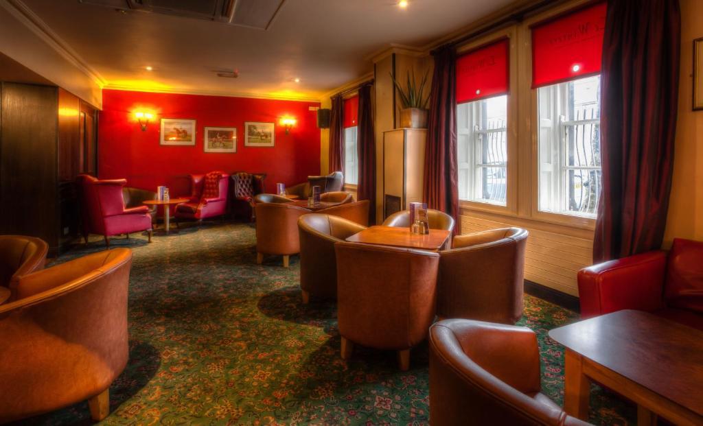 Strangford Arms Hotel Newtownards Eksteriør billede
