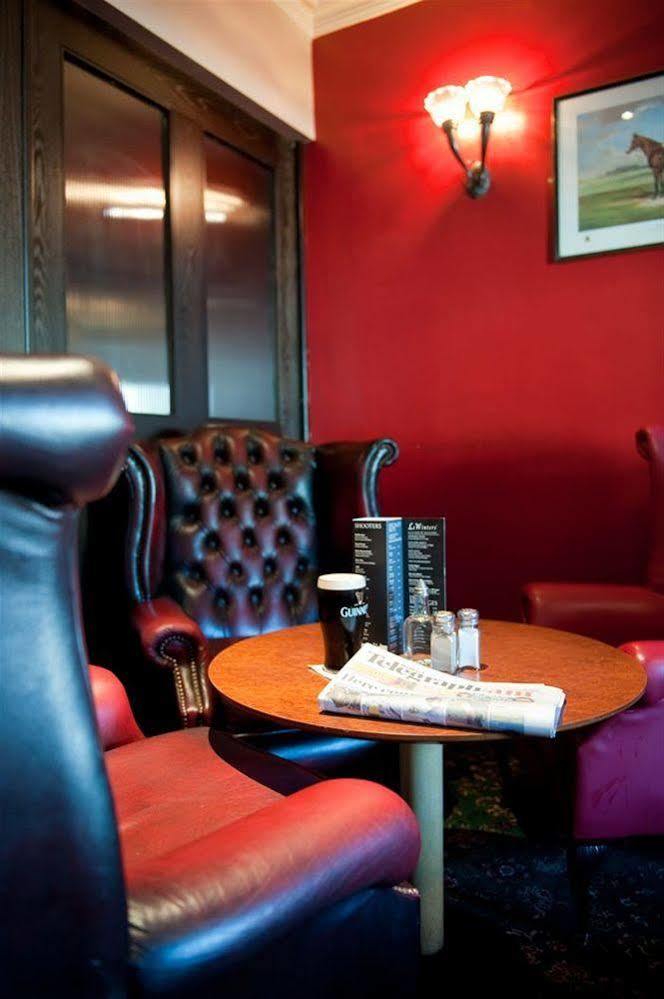 Strangford Arms Hotel Newtownards Eksteriør billede